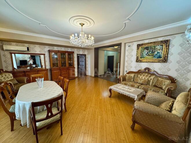 İcarəyə verilir 3 otaqlı yeni tikili 130 m², 28 May m., photo 9 from 18