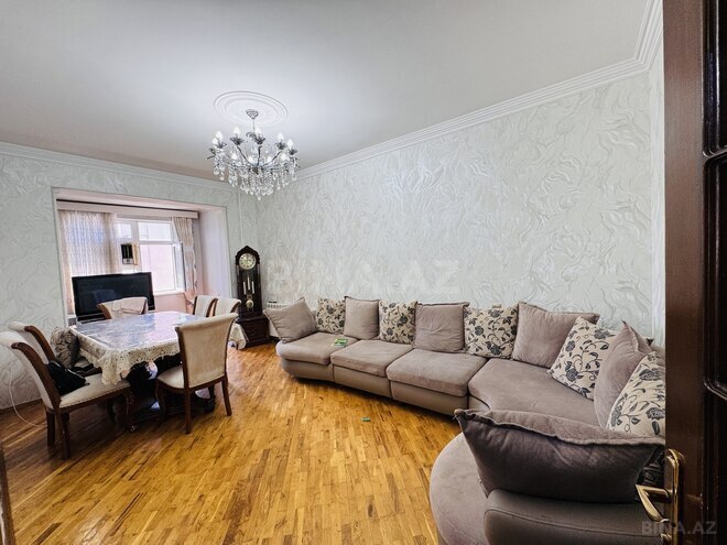Satılır 4 otaqlı köhnə tikili 115 m², Azadlıq Prospekti m., photo 4 from 29