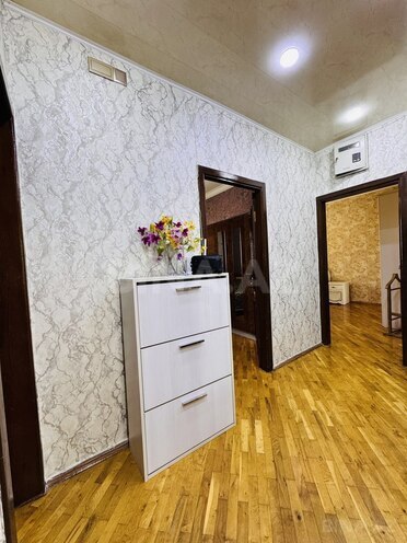 Satılır 4 otaqlı köhnə tikili 115 m², Azadlıq Prospekti m., photo 11 from 29