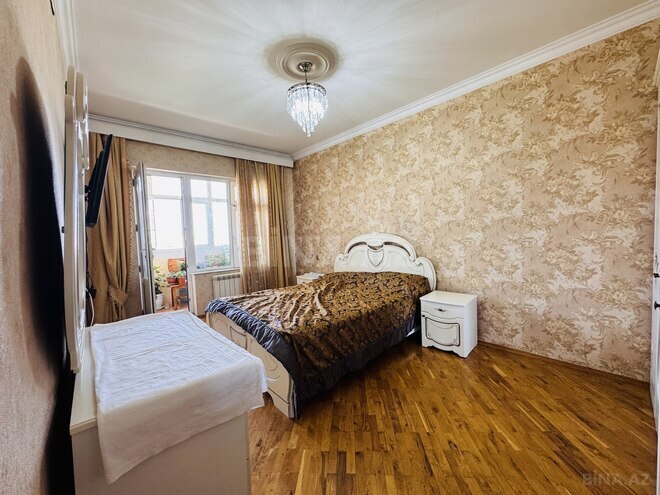 Satılır 4 otaqlı köhnə tikili 115 m², Azadlıq Prospekti m., photo 8 from 29