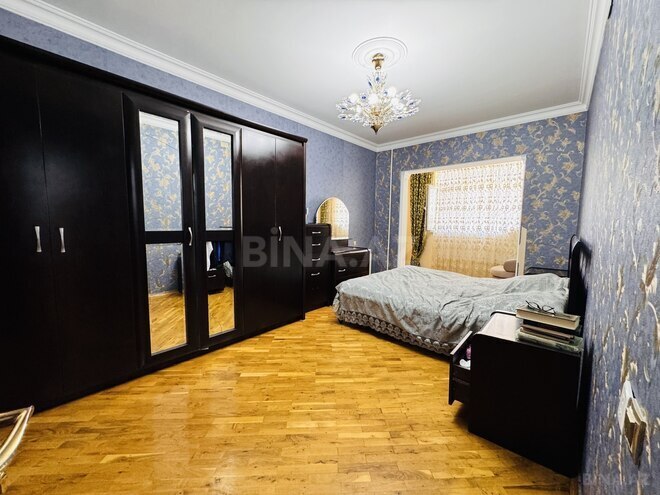 Satılır 4 otaqlı köhnə tikili 115 m², Azadlıq Prospekti m., photo 17 from 29