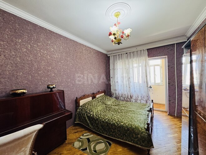 Satılır 4 otaqlı köhnə tikili 115 m², Azadlıq Prospekti m., photo 14 from 29