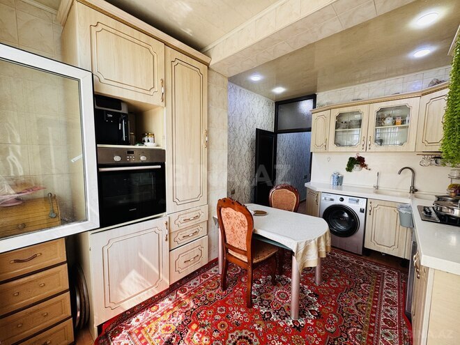 Satılır 4 otaqlı köhnə tikili 115 m², Azadlıq Prospekti m., photo 25 from 29