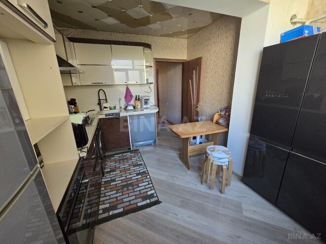 Satılır 4 otaqlı köhnə tikili 120 m², İnşaatçılar m., photo 22 from 26