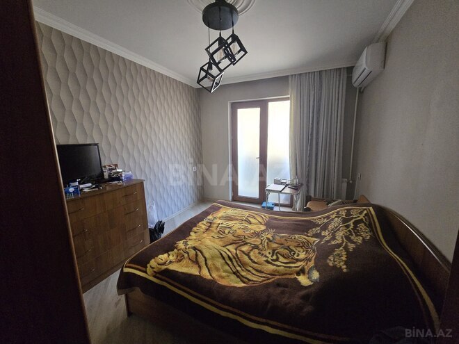 Satılır 4 otaqlı köhnə tikili 120 m², İnşaatçılar m., photo 11 from 26