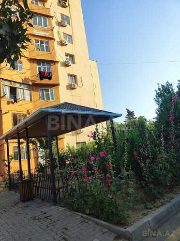 Satılır 2 otaqlı köhnə tikili 65 m², Qara Qarayev m., photo 12 from 13
