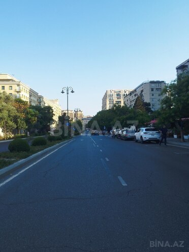 Продаётся 2-комн. вторичка 50 м², Ясамальский р., photo 1 from 15