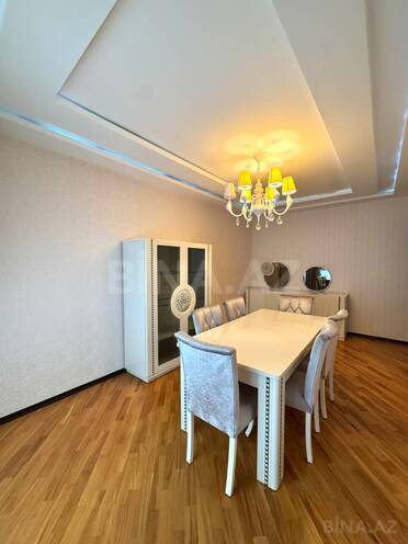 Продаётся 4-комн. вторичка 100 м², м. Ази Асланов, photo 12 from 16