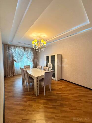 Продаётся 4-комн. вторичка 100 м², м. Ази Асланов, photo 11 from 16