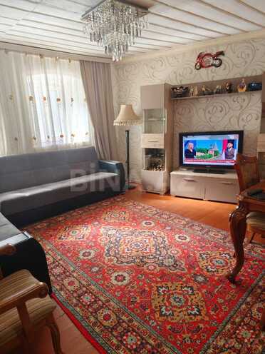 İcarəyə verilir 3 otaqlı köhnə tikili 110 m², 28 May m., photo 1 from 20
