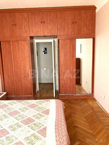 Продаётся 3-комн. вторичка 75 м², м. 28 мая, photo 4 from 16