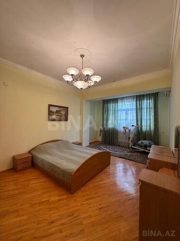 Сдаётся 3-комн. новостройка 120 м², м. Низами, photo 8 from 24