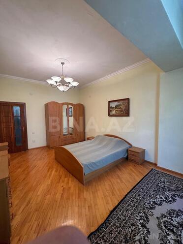 Сдаётся 3-комн. новостройка 120 м², м. Низами, photo 10 from 24