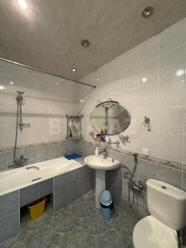 Сдаётся 3-комн. новостройка 120 м², м. Низами, photo 20 from 24