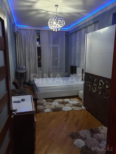 Сдаётся 3-комн. новостройка 100 м², м. Элмляр Академиясы, photo 4 from 11