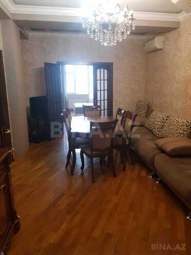 Сдаётся 3-комн. вторичка 80 м², Хатаинский р., photo 3 from 16