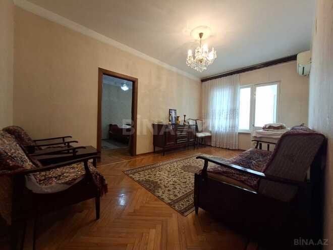 Satılır 5 otaqlı köhnə tikili 120 m², Nərimanov r., photo 1 from 20