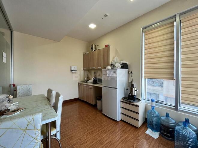 Сдаётся 3-комн. офис 150 м², м. Шах Исмаил Хатаи, photo 9 from 17