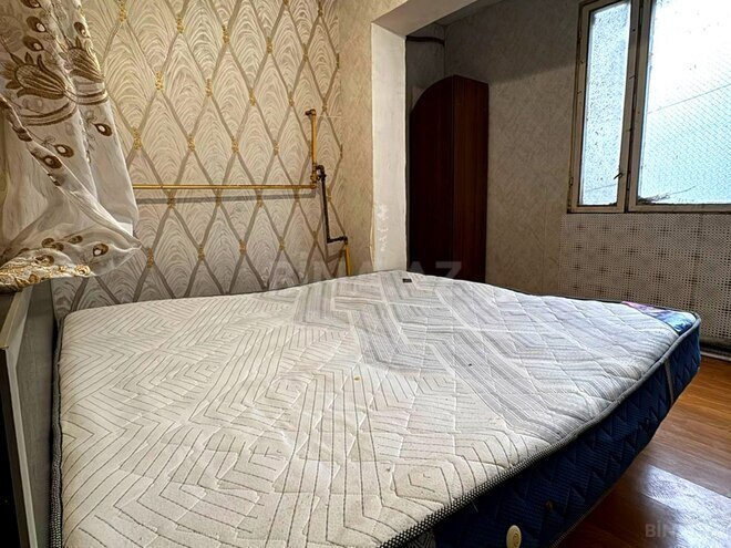 Satılır 2 otaqlı köhnə tikili 45 m², Qara Qarayev m., photo 7 from 14