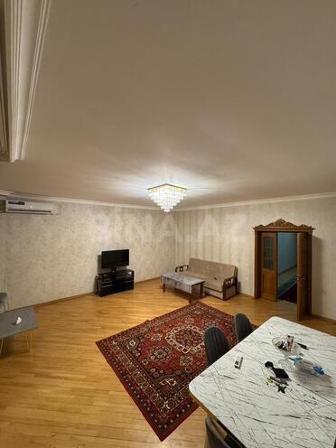 Сдаётся 3-комн. новостройка 165 м², м. 8 ноября, photo 8 from 18