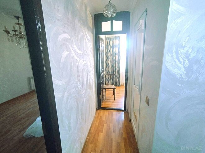 Satılır 2 otaqlı köhnə tikili 35 m², Qara Qarayev m., photo 7 from 19