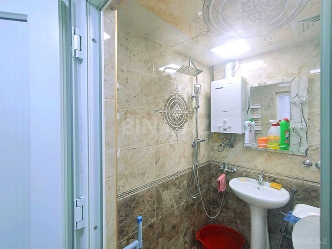 Satılır 2 otaqlı köhnə tikili 35 m², Qara Qarayev m., photo 16 from 19