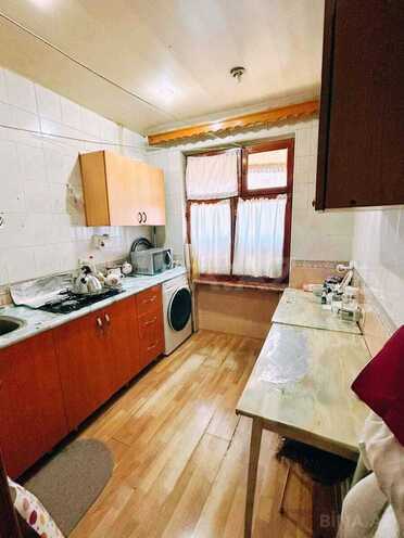 Satılır 3 otaqlı köhnə tikili 70 m², Həzi Aslanov m., photo 8 from 14