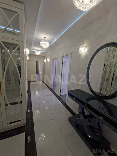 Продаётся 4-комн. новостройка 181 м², м. Кара Караев, photo 17 from 29