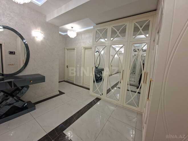 Продаётся 4-комн. новостройка 181 м², м. Кара Караев, photo 18 from 29