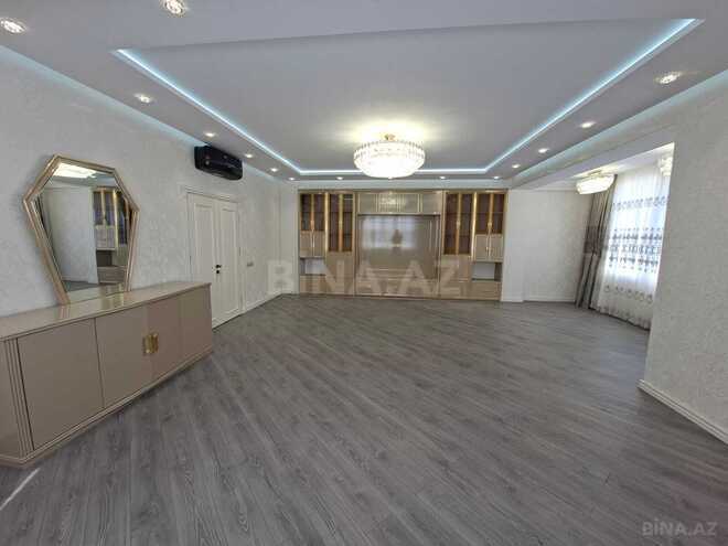 Продаётся 4-комн. новостройка 181 м², м. Кара Караев, photo 1 from 29