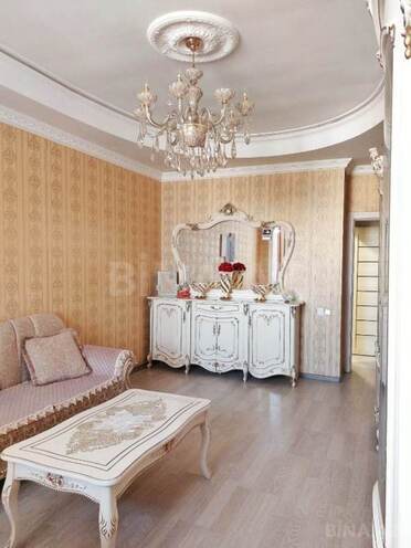 Продаётся 2-комн. новостройка 74 м², м. Иншаатчылар, photo 3 from 9