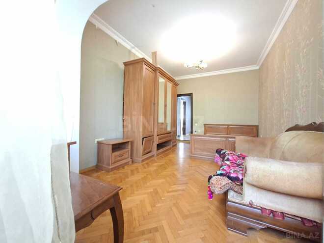 Satılır 2 otaqlı köhnə tikili 60 m², Gənclik m., photo 8 from 19