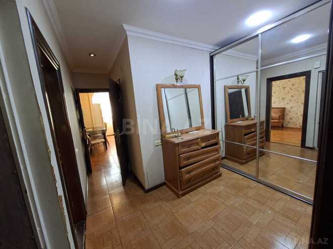 Satılır 2 otaqlı köhnə tikili 60 m², Gənclik m., photo 3 from 19
