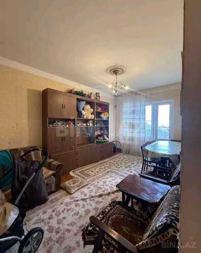 Продаётся 3-комн. вторичка 77 м², Хатаинский р., photo 3 from 11