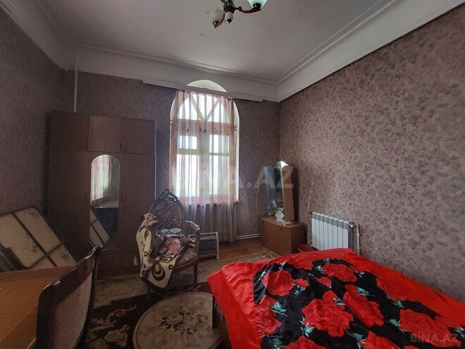 Продаётся 2-комн. вторичка 65 м², Насиминский  р., photo 10 from 17