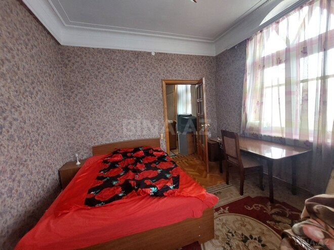 Продаётся 2-комн. вторичка 65 м², Насиминский  р., photo 11 from 17
