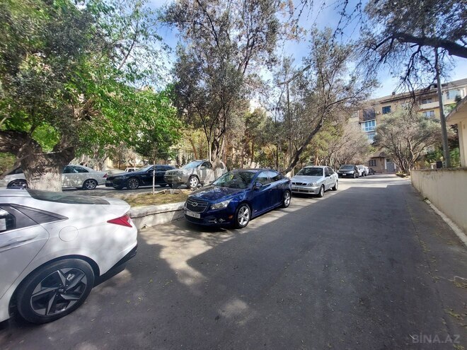 Продаётся 2-комн. вторичка 65 м², Насиминский  р., photo 4 from 17