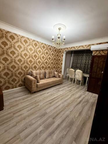 Сдаётся 3-комн. вторичка 60 м², м. 20 января, photo 1 from 12