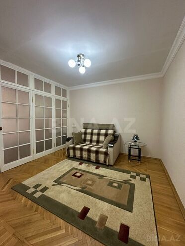 Сдаётся 3-комн. вторичка 85 м², Ясамальский р., photo 8 from 20