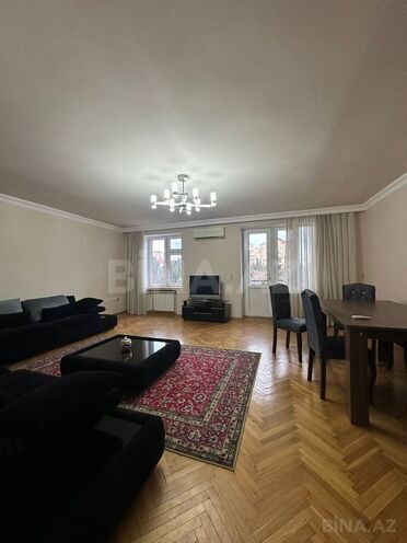 Сдаётся 3-комн. вторичка 85 м², Ясамальский р., photo 1 from 20