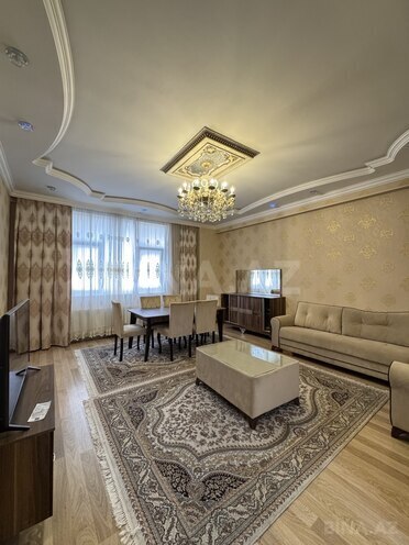 İcarəyə verilir 2 otaqlı yeni tikili 110 m², 28 May m., photo 3 from 25