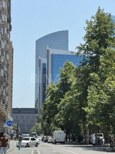 İcarəyə verilir 2 otaqlı yeni tikili 110 m², 28 May m., photo 22 from 25