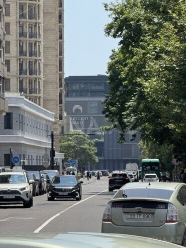 İcarəyə verilir 2 otaqlı yeni tikili 110 m², 28 May m., photo 23 from 25