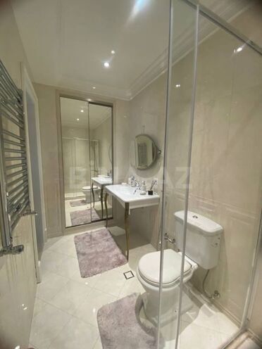 Satılır 2 otaqlı köhnə tikili 75 m², İnşaatçılar m., photo 10 from 11
