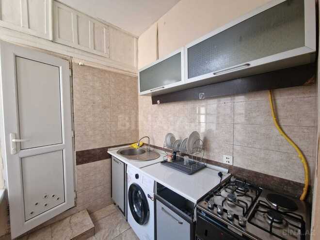 Satılır 2 otaqlı köhnə tikili 56 m², Nizami m., photo 15 from 28