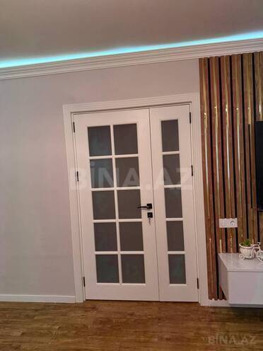 Satılır 4 otaqlı köhnə tikili 130 m², Xalqlar Dostluğu m., photo 9 from 15