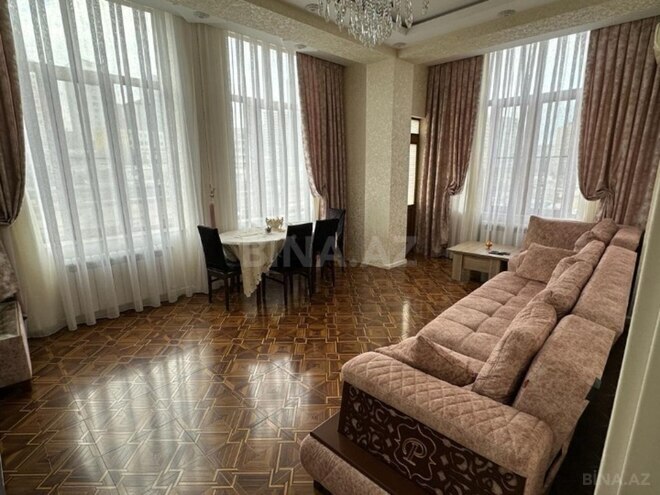 Продаётся 2-комн. новостройка 79 м², м. Низами, photo 11 from 20