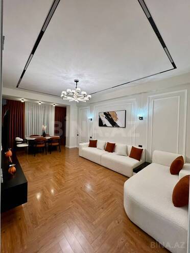 Сдаётся 2-комн. новостройка 68 м², м. Элмляр Академиясы, photo 1 from 15