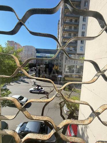 İcarəyə verilir 3 otaqlı köhnə tikili 90 m², 5-ci mikrorayon q., photo 7 from 11