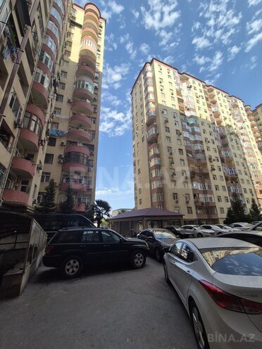 İcarəyə verilir  obyekt 164 m², İnşaatçılar m., photo 1 from 13